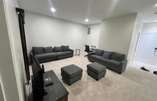 Spacious Townhouse near DC Airport Work Friendly - Foto 26