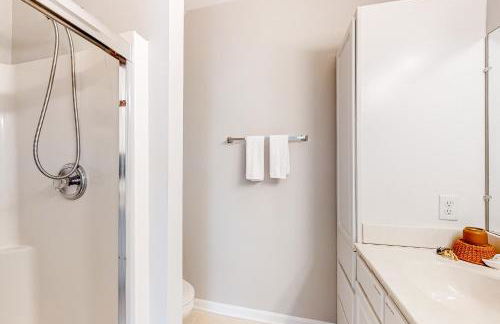 Creekwood --- 100 Cascade Ln, #109 - Foto 14