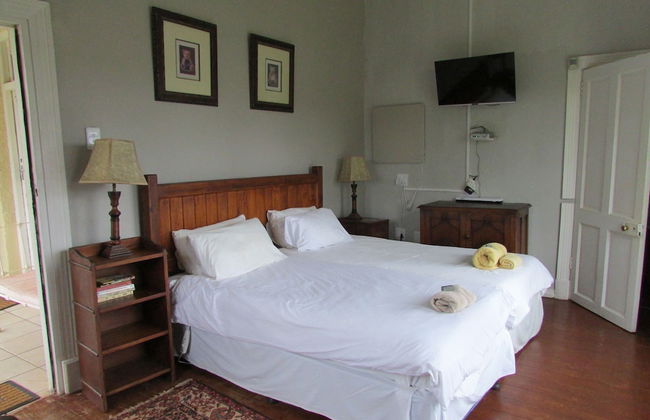 Absolute Leisure Cottages - Photo 7