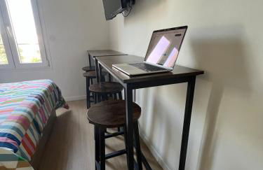 Studio Jozy I confort et jardin en ville 4pers I Futuroscope - Foto 6