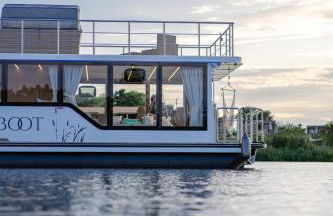 Lieblingsplatz Parey - schwimmendes Hausboot - Foto 9