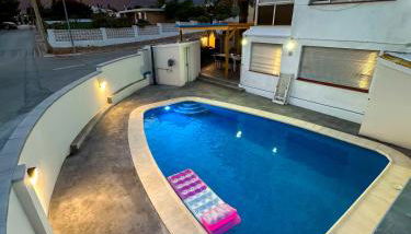 Bonito Chalet en Benidorm, negocios, estudios, salud - Foto 3