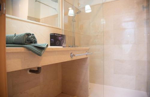 Tentudia Charming Apartments with Private Roof-Top or Patio in San Bernardo By OCityzen - Foto 73