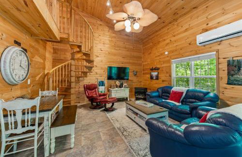 Serenity Escape Treehouse on 14 acres near Little River Canyon - Foto 61