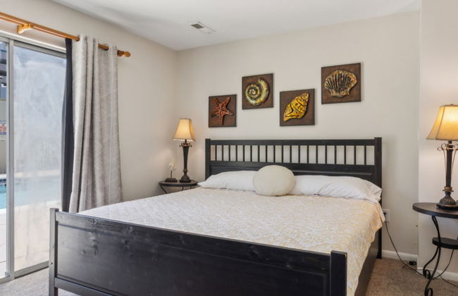 Shore to Please Condo With Pool Views of Beach - Foto 30