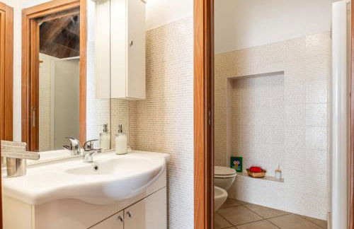 GuestHost - Gradara Comfy Apartments - Foto 29