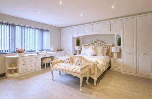 Lakeview House 2x Hot Tub & Games Room - Foto 6