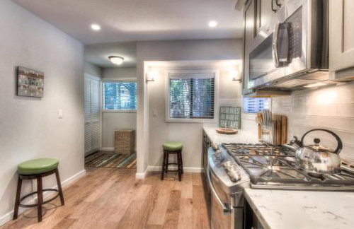 Moose Manor w BBQ Near Tahoe Hiking - Foto 17