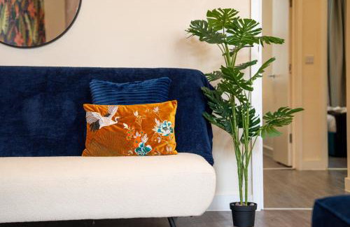 Spacious Luxury 2 Bedroom City Centre Apartment with Terrace & High Ceiling - Foto 33