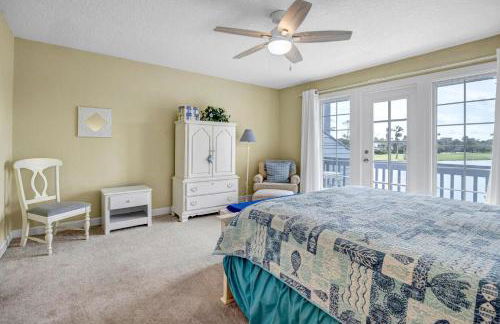 Beachy Vibes - 2BR w lake views & screened sunroom - Foto 37