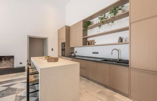 Sunset Mansion - Foto 16