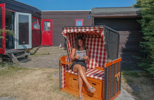 Chalet Gaby With Sauna, Private Dock, and Canoes at Lauwersmeer - Foto 8