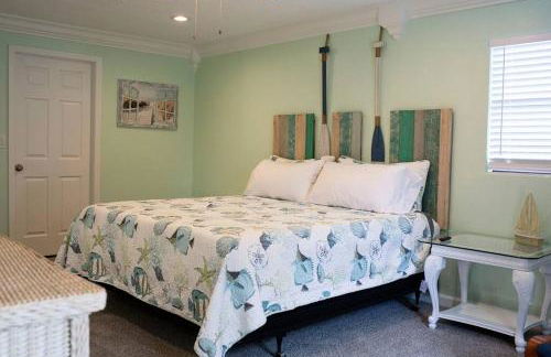 Pool & Spa Hideaway on the Space Coast - Foto 33