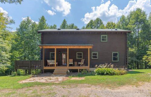 Secluded Cabin with Quality Furnishing and Hot Tub - Foto 11