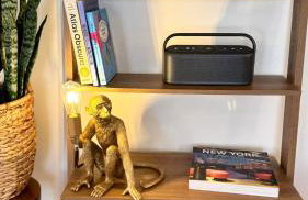 Artsy 4 Bedroom Home, Steps from Dining & Shops - Foto 5