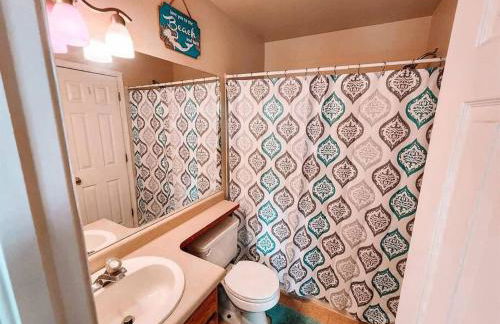Pet Friendly/3 King Beds/Sleeps 14/Game room Near - Foto 12