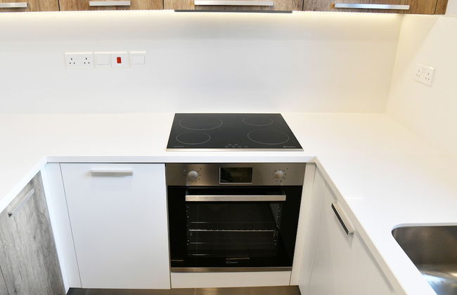 Baz Tower - Photo 17