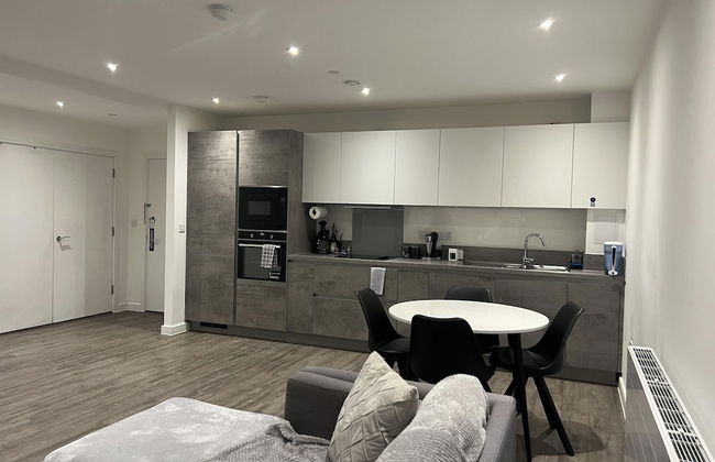 Riverside Retreat in Barking - Photo 34