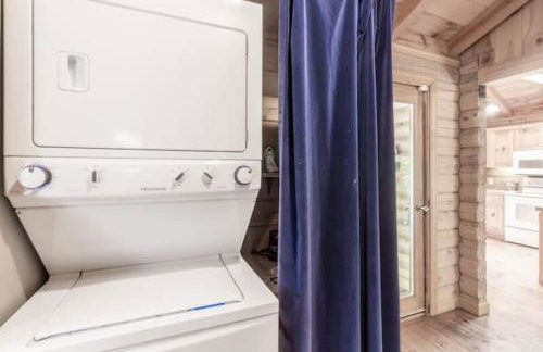 Secluded Getaway with Private Hot Tub - Foto 17