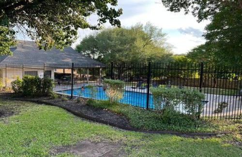 Texas Luxury Home 2 - Photo 7