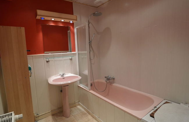 Pleasant Holiday Home in Herbeumont near Semois River - Foto 20