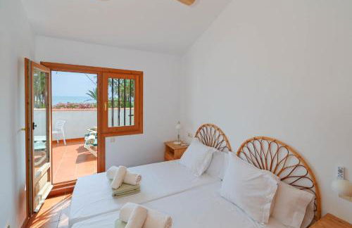 Bonita stay B Beach 1ªlínea, fibra, AA, BBQ, pool - Foto 3