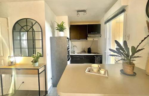 Grand studio avec coin nuit, proche mer et montagnes - Foto 3