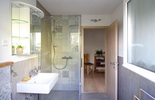 Schöne und helle Ferienwohnung in Pfaffenweiler - Foto 12