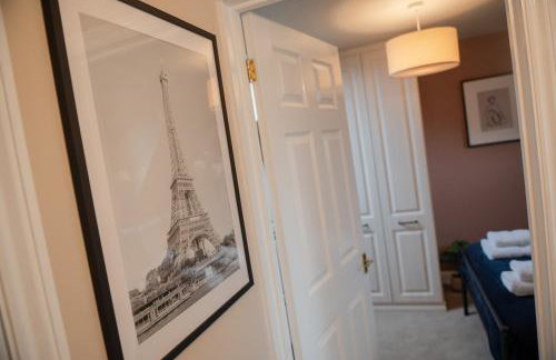 Hazel House - Cosy 2 bedroom house with parking near to Oxford - Foto 46