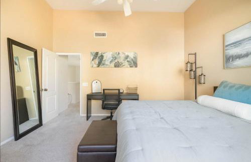 Peaceful Poolside Perfection near Wine Country - Foto 9