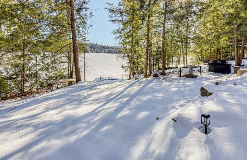 Private Dock and Beach! Lakefront Adirondacks Escape - Foto 22