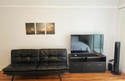 Studio in Hilo Center with Pool and Lake Views - Foto 2