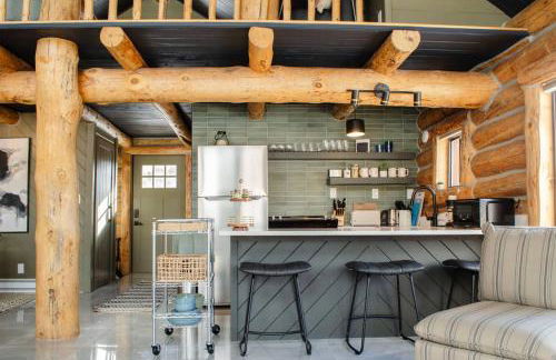 Ranch Life Reimagined, Cattle Drives to Chic Cabin - Foto 13