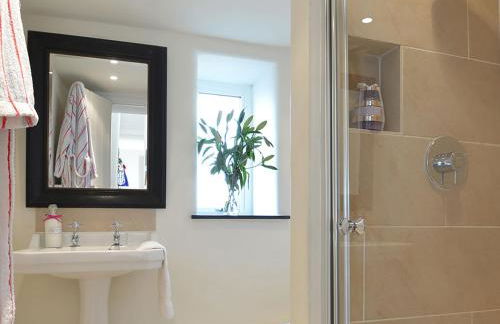 Cefn Isaf - Photo 13