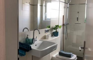 Apartment with Balcony - Foto 15