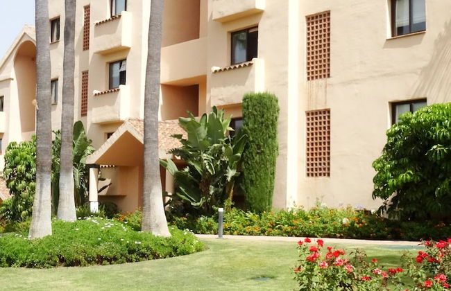 Beautiful Flat Near Golf Courses With sea Views - Photo 47