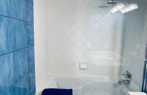 Beachfront Ocean Dr white sand paradise SoBe 311 - Foto 5