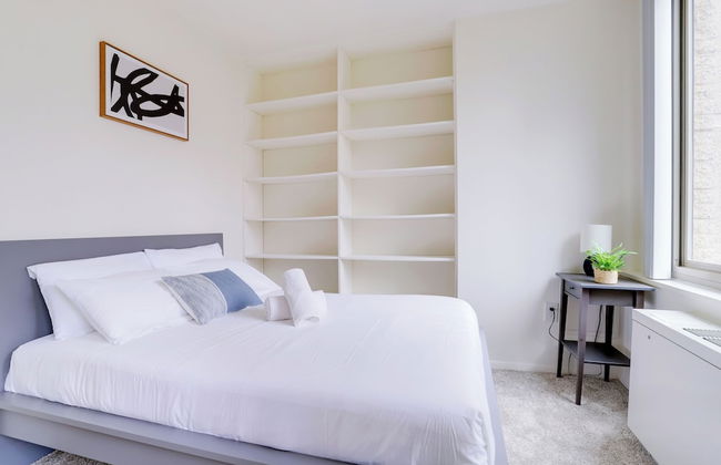 Comfortable Apt in Crystal City - Photo 5