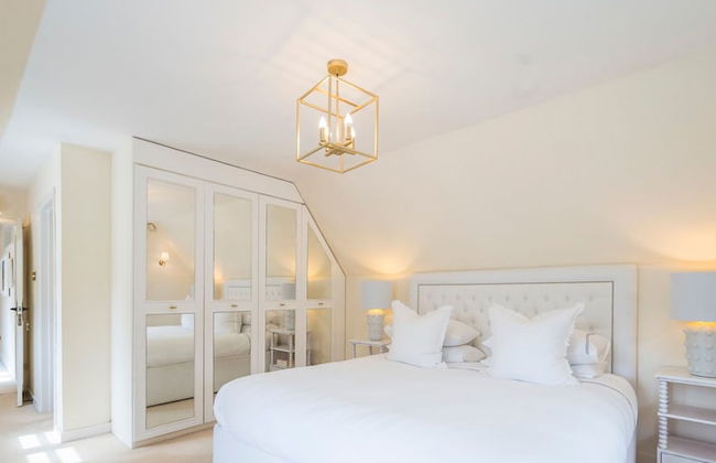 Magnolia Lodge - 4 Beds Fabulous Garden Parking - Foto 11