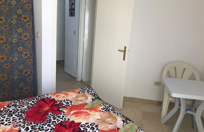 Sunset Beach Apartment - Photo 6