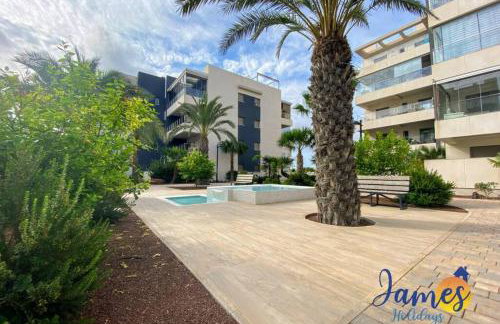 Green Hills Getaway Apart with Pools & Spa EB7 - Foto 1