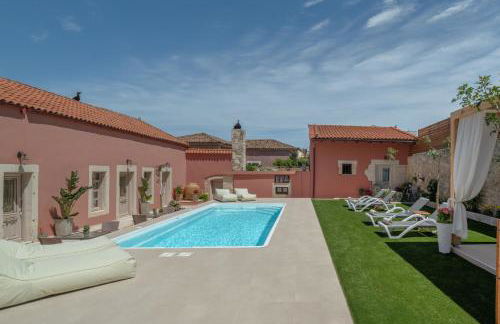 Arhontiko Arhanes Suites - Photo 37