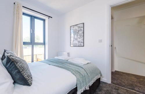 Rest&Recharge at Waterway House (4 Bedrooms, 7 Beds, 2 Bathrooms, Free parking) - Foto 33