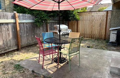 Cheerful 3 Bedroom on a Park 10 Miles from Eugene - Foto 25