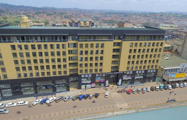 Boulevard Suites - Photo 34