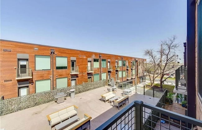 Prime East Downtown Studio w gym Washer Dryer - Foto 15