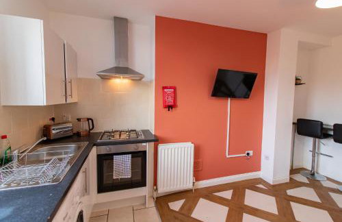 Great offers on Long Stays!! LaLuNa Apartments - Foto 40