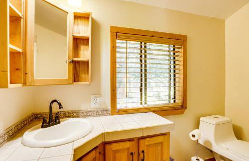 Cozy Ouray Home, Steps to Riverwalk Trail! - Foto 24