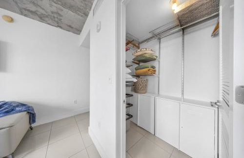 Midblock Midtown Miami High Floor 1B Suite W Spa Pool Gym - Foto 4