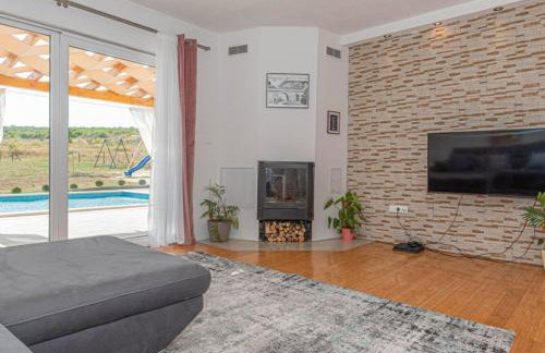 Villa Maria with Outdoor Pool - Foto 5